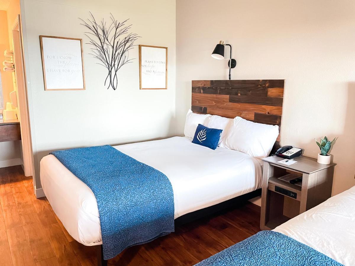 Pinemark Inn Suites Events Saint Clair Экстерьер фото